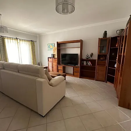 T2 Dos Bicos * 阿尔布费拉