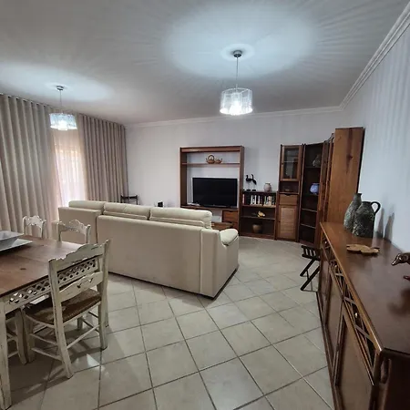 T2 Dos Bicos Appartement